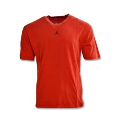 Koszulka sportowa unisex Air Jordan Sport Dri-FIT T-Shirt. Czerwone bluzki sportowe damskie Jordan, xl, bez wzorów, bez ramiączek. Za 129.00 zł.