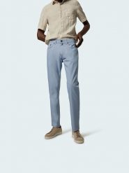 Pierre Cardin Spodnie w kolorze błękitnym rozmiar: W33/L32. Niebieskie spodnie materiałowe męskie Pierre Cardin, z aplikacjami, z materiału, klasyczne. Za 118.56 zł.