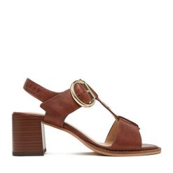 Sandały Beverly Hills Polo Club. Brązowe sandały damskie Beverly Hills Polo Club, bez wzorów, bez obcasa, na słupku. Za 369.99 zł.