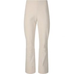 Spodnie damskie Athlecia Vikki. Białe spodnie materiałowe damskie Athlecia, bez wzorów, sportowe. Za 406.00 zł.