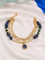 L'Atelier de Gaia Pozłacana bransoletka z lapis lazuli na kostkę rozmiar: onesize. Niebieskie bransoletki damskie L'Atelier de Gaia, pozłacane. Za 46.95 zł.
