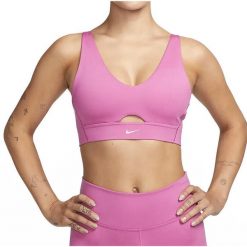Koszulka sportowe damska Nike DV9837665. Czerwone topy sportowe damskie Nike, s, bez wzorów, z elastanu, bez ramiączek. Za 319.00 zł.