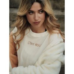 Bluza z wełna z ściągacze na co dzień na siłownię. Czarne bluzy sportowe damskie LEONE 1947 APPAREL, bez wzorów, z poliesteru, bez ramiączek, bez kaptura. Za 147.31 zł.
