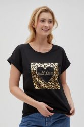 T-shirt z nadrukiem i napisem czarny. Czarne t-shirty damskie MOODO, bez wzorów, z bawełny, bez kołnierzyka. Za 49.99 zł.