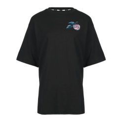 Koszulka damska PUMA Cherry on Top Graphic. Czarne bluzki sportowe damskie Puma, xl, z bawełny, bez kołnierzyka, bez ramiączek. Za 139.99 zł.