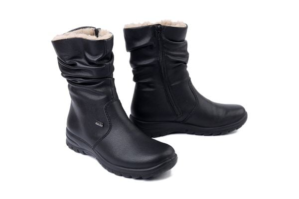 RIEKER TEX Z7171-02 black, kozaki damskie. Czarne kozaki damskie Rieker, bez obcasa. Za 399.90 zł.