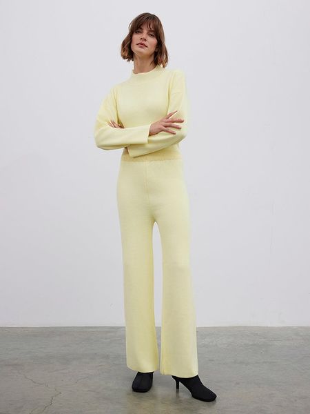 BGN Spodnie w kolorze żółtym rozmiar: 34. Żółte spodnie materiałowe damskie BGN, bez wzorów, z materiału. Za 78.99 zł.