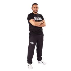 Spodnie do biegania Kwon Professional Boxing. Czarne spodnie sportowe damskie KWON, s, z bawełny, do biegania. Za 177.00 zł.