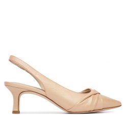 Czółenka Caprice. Brązowe czółenka damskie Caprice, bez wzorów, bez obcasa. Za 399.99 zł.