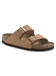 Birkenstock Klapki "Arizona" w kolorze jasnobrązowym rozmiar: 37. Brązowe klapki damskie Birkenstock, bez wzorów, bez obcasa. Za 373.35 zł.