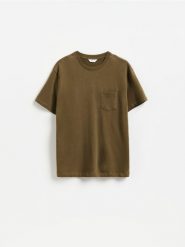 T-shirt comfort z kieszonką - zielony. Zielone t-shirty męskie Reserved, l, bez wzorów, z bawełny, bez kołnierzyka. Za 69.99 zł.