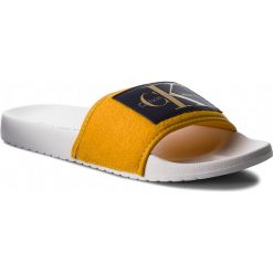 Klapki CALVIN KLEIN JEANS - Val Felt SE8599 Gold. Żółte klapki i japonki męskie Calvin Klein Jeans, z jeansu. W wyprzedaży za 189.00 zł.