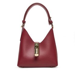 Torebka Furla. Czerwone torebki klasyczne damskie Furla, bez wzorów, bez dodatków. Za 989.99 zł.