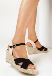 Czarne Sandały w Stylu Espadryli na Plecionym Koturnie Timiva. Czarne sandały damskie Born2be, bez wzorów, bez obcasa, na koturnie. Za 64.99 zł.