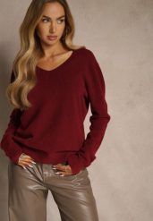 Bordowy Sweter z Wełną i Wiskozą z Trójkątnym Dekoltem Kaitte. Czerwone swetry klasyczne damskie Renee, z jeansu, bez kołnierzyka. Za 99.99 zł.