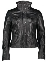 Buffalo Skórzana kurtka w kolorze czarnym rozmiar: 40. Czarne kurtki damskie Buffalo, bez wzorów, z materiału, bez kaptura. Za 521.95 zł.