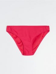 Dół od bikini figi - różowy. Czerwone bikini damskie Sinsay, bez wzorów. Za 9.99 zł.