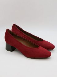 Bellucci Czółenka w kolorze bordowym rozmiar: 39. Czerwone czółenka damskie Bellucci, bez wzorów, bez obcasa. Za 100.99 zł.