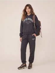 Spodnie dresowe loose jogger - szary. Szare spodnie sportowe damskie Sinsay, l, z dresówki. Za 29.99 zł.