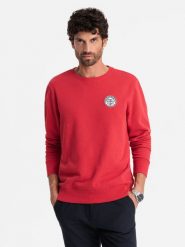 Nierozpinana męska bluza dresowa z naszywką w stylu college – czerwona V1 OM-SSNZ-0134 - XXL. Czerwone bluzy bez kaptura męskie Ombre Clothing, l, z bawełny. W wyprzedaży za 79.99 zł.