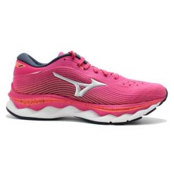 Buty do biegania WAVE SKY 5. Czerwone obuwie do biegania damskie Mizuno, mizuno wave. W wyprzedaży za 637.05 zł.