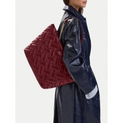 Torebka MEXX. Czerwone torebki klasyczne damskie Mexx, bez wzorów, bez dodatków. Za 229.99 zł.