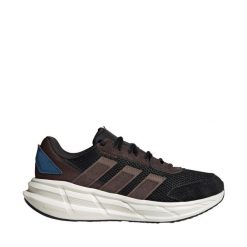 Buty męskie adidas Astrastar. Brązowe buty sportowe na co dzień męskie Adidas, z materiału, bez zapięcia, na fitness i siłownię. Za 235.99 zł.
