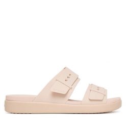 Klapki Crocs. Czerwone klapki damskie Crocs, bez wzorów, bez obcasa. Za 169.99 zł.