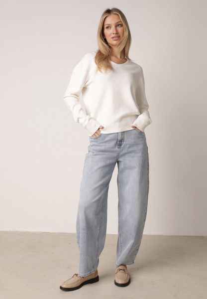 Niebieskie Jeansy z Bawełną z Wysokim Stanem o Kroju Typu Loose Ianione. Niebieskie jeansy damskie Born2be, z podwyższonym stanem. Za 109.99 zł.