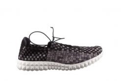 Półbuty Rock Noam Violet Beige Smoke Met Blk, Czarny/ Szary, Materiał - 39. Czarne półbuty damskie Rock Spring, bez wzorów, z materiału, rockowe, bez obcasa. W wyprzedaży za 89.10 zł.