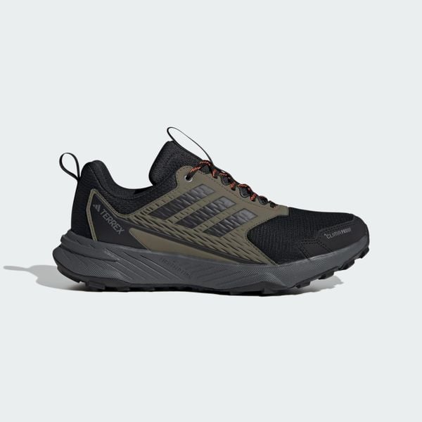Buty do biegów przełajowych Terrex Tracefinder 2 CLIMAPROOF. Brązowe obuwie do biegania damskie Adidas. Za 349.00 zł.