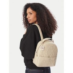 Plecak Armani Exchange. Brązowe plecaki damskie Armani Exchange, bez wzorów. Za 729.99 zł.