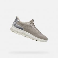 Buty GEOX D SPHERICA PLUS Szary. Szare obuwie trekkingowe damskie Geox. Za 382.99 zł.