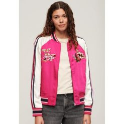 Damska ocieplana kurtka Superdry Suikajan. Czerwone kurtki damskie Superdry., xs, bez wzorów, z bawełny, bez kaptura. Za 590.05 zł.