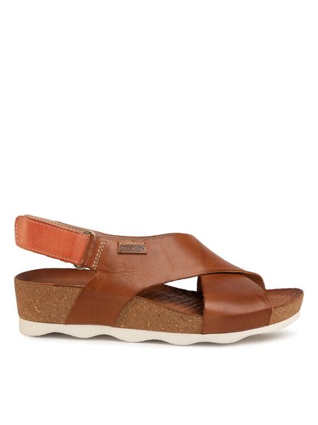 Pikolinos Sandały W9E-0912 Brązowy. Brązowe sandały damskie Pikolinos, bez wzorów, ze skóry, bez obcasa, na koturnie. Za 309.99 zł.
