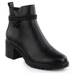 Botki ocieplane na klocku damskie czarne Potocki Z25-SZ12690-. Czarne botki damskie POTOCKI, ze skóry ekologicznej, eleganckie, bez obcasa, bez zapięcia. Za 189.99 zł.