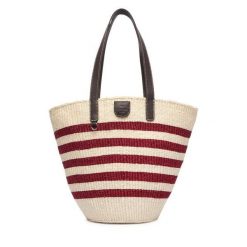 Torebka Weekend Max Mara. Czerwone torebki klasyczne damskie Weekend Max Mara, bez wzorów, wizytowe, bez kołnierzyka, bez ramiączek. Za 1,839.00 zł.