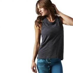 Koszulka treningowa damska Reebok BK4120. Szare bluzki sportowe damskie Reebok, l, bez wzorów, z materiału, bez ramiączek. Za 133.00 zł.