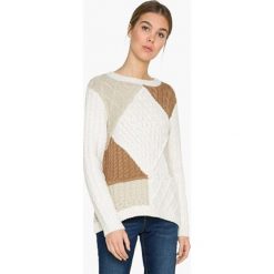 Desigual Panie sweter jers Mara 17WWJF18 1001 (rozmiar XS). Białe swetry klasyczne damskie Desigual, xs, bez kołnierzyka. W wyprzedaży za 244.00 zł.