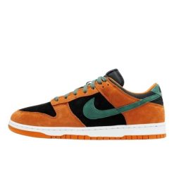 Buty do chodzenia dla dorosłych Nike Dunk Low Ceramic. Brązowe buty sportowe na co dzień damskie Nike, bez wzorów, do koszykówki. Za 709.00 zł.