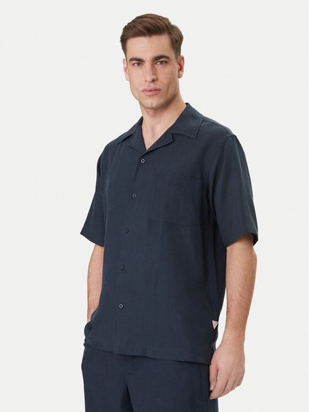 Guess Koszula F6GH01 WN202 Granatowy Regular Fit. Niebieskie koszule męskie Guess, m, z aplikacjami, z syntetyku, bez kołnierzyka, bez ramiączek. Za 369.99 zł.