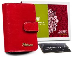 Portfel skórzany Peterson PTN PL-602-1455 RED czerwony. Czerwone portfele damskie Peterson, bez wzorów, ze skóry. Za 111.99 zł.