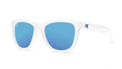 Dziecięce okulary przeciwsłoneczne - kategoria 3 z polaryzacją - Blueberry. Białe okulary przeciwsłoneczne dziecięce KNOCKAROUND. Za 130.90 zł.
