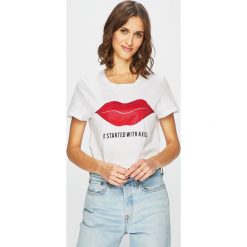 Silvian Heach - Top. Białe topy damskie Silvian Heach, m, bez wzorów, z bawełny, bez kołnierzyka. W wyprzedaży za 149.90 zł.