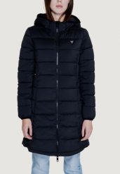 Kurtka puchowa Kobieta GUESS ACTIVE NEW ALETA LONG PUFFER. Czarne kurtki damskie Guess Active, s, z aplikacjami, z jeansu, bez kaptura. Za 534.35 zł.
