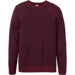 Sweter w paski bonprix czerwony klonowy-ciemnoniebieski w paski. Czerwone swetry męskie bonprix, m, bez wzorów, bez kołnierzyka. Za 34.99 zł.