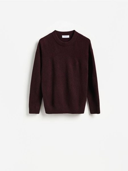 Wełniany sweter - karminowy. Czerwone swetry męskie Reserved, l, bez wzorów, z wełny, bez kołnierzyka. Za 239.99 zł.