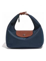 SUVRAI Torebka w kolorze granatowym - 20 x 23 x 11 cm rozmiar: onesize. Niebieskie torebki klasyczne damskie SUVRAI, bez wzorów, z materiału, bez dodatków. Za 108.99 zł.