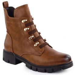 Botki damskie workery ocieplane camel M.Daszyński MR23123. Brązowe botki damskie M.Daszyński, ze skóry ekologicznej, bez obcasa, bez zapięcia. Za 189.99 zł.