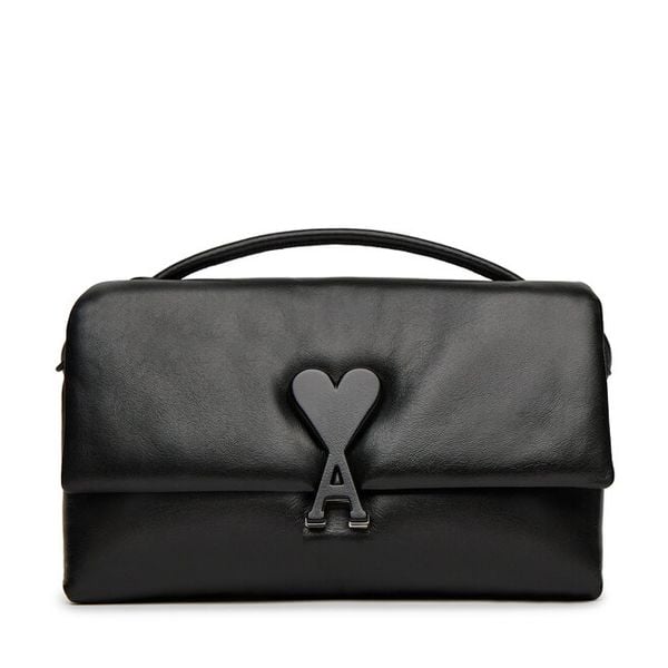 Torebka AMI Paris. Czarne torebki klasyczne damskie AMI PARIS, bez wzorów, bez dodatków. Za 5,129.00 zł.